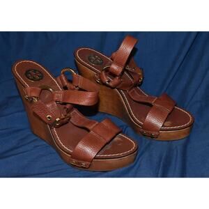 Tory Burch Women's 8.5 M Wood and Leather Wedge Brown Sandals 5" Tall